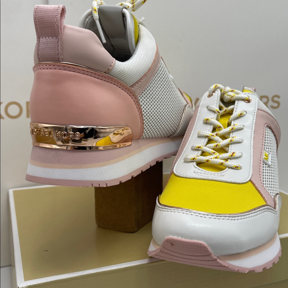 Michael Kors MADDY TRAINER
NET MESH
49SOMAFS1D Sneakers Athletic Optic White - Picture 9 of 16